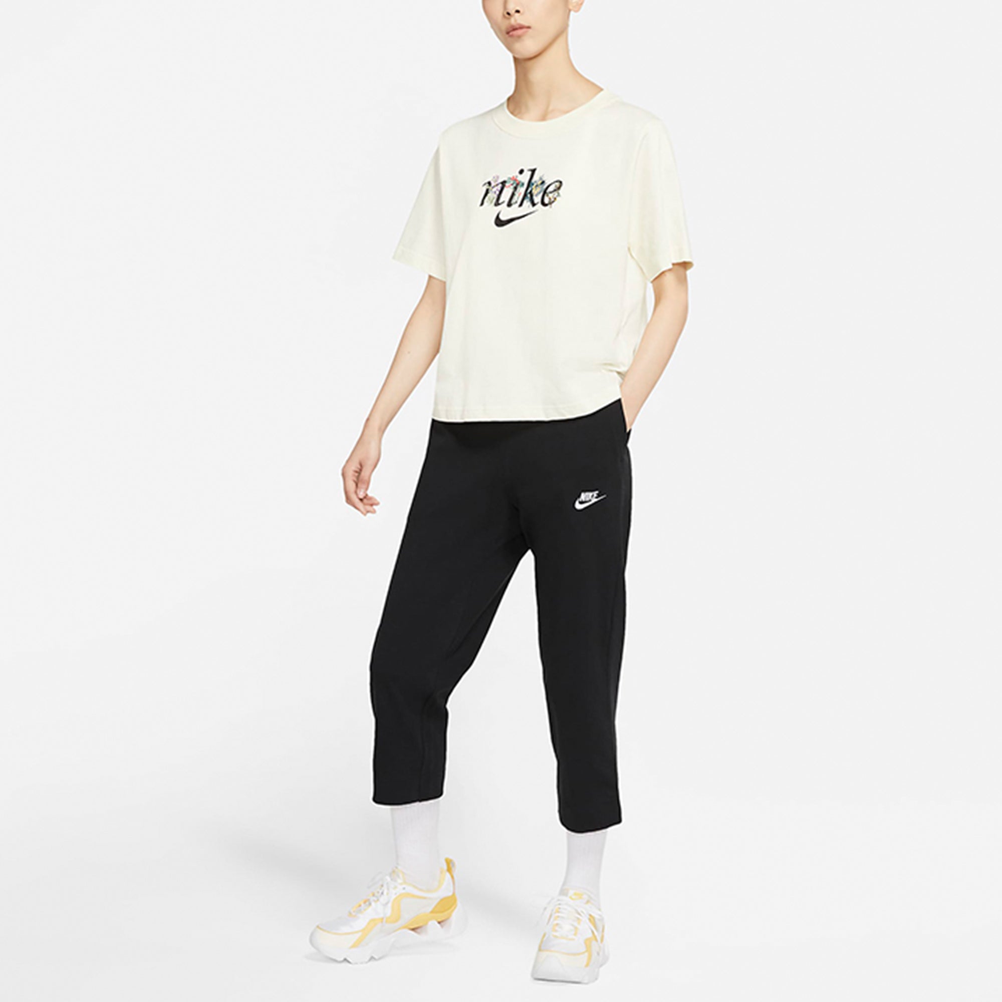 Спортивные брюки (WMNS) Nike Casual Pants/Trousers Sports Cropped Pants/Trousers Black DA6165-010 — фото 3