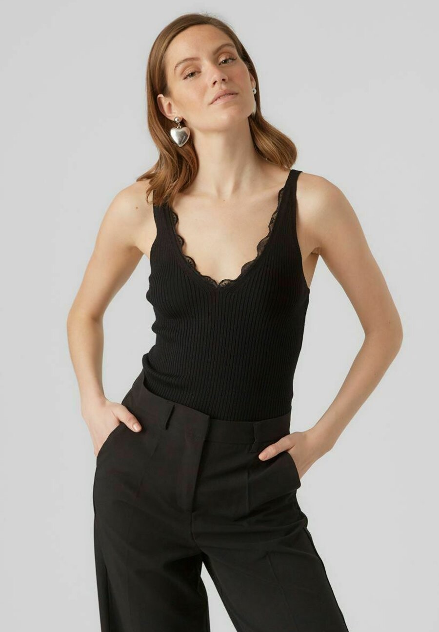 

Топ Aware, черный