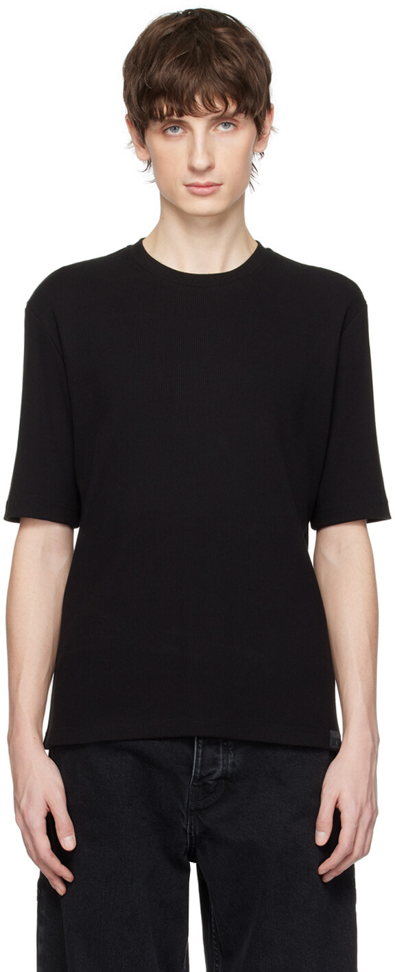 

Черная футболка в рубчик Filippa K