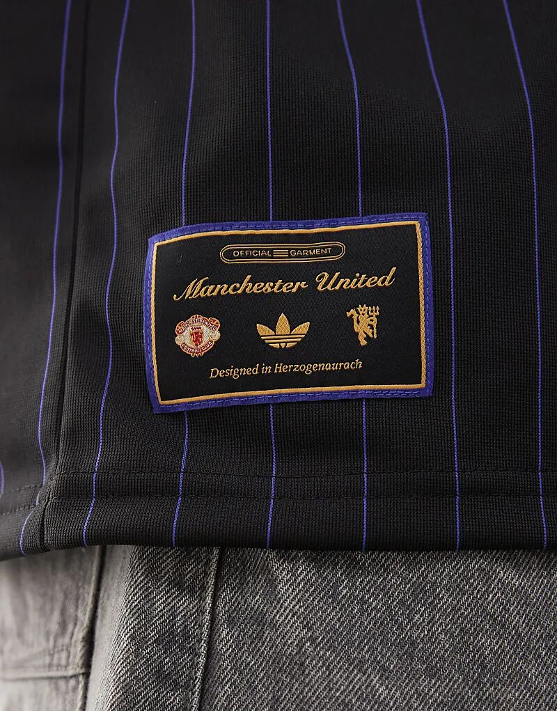 Футболка Adidas Manchester United в черно-желтом цвете — фото 4