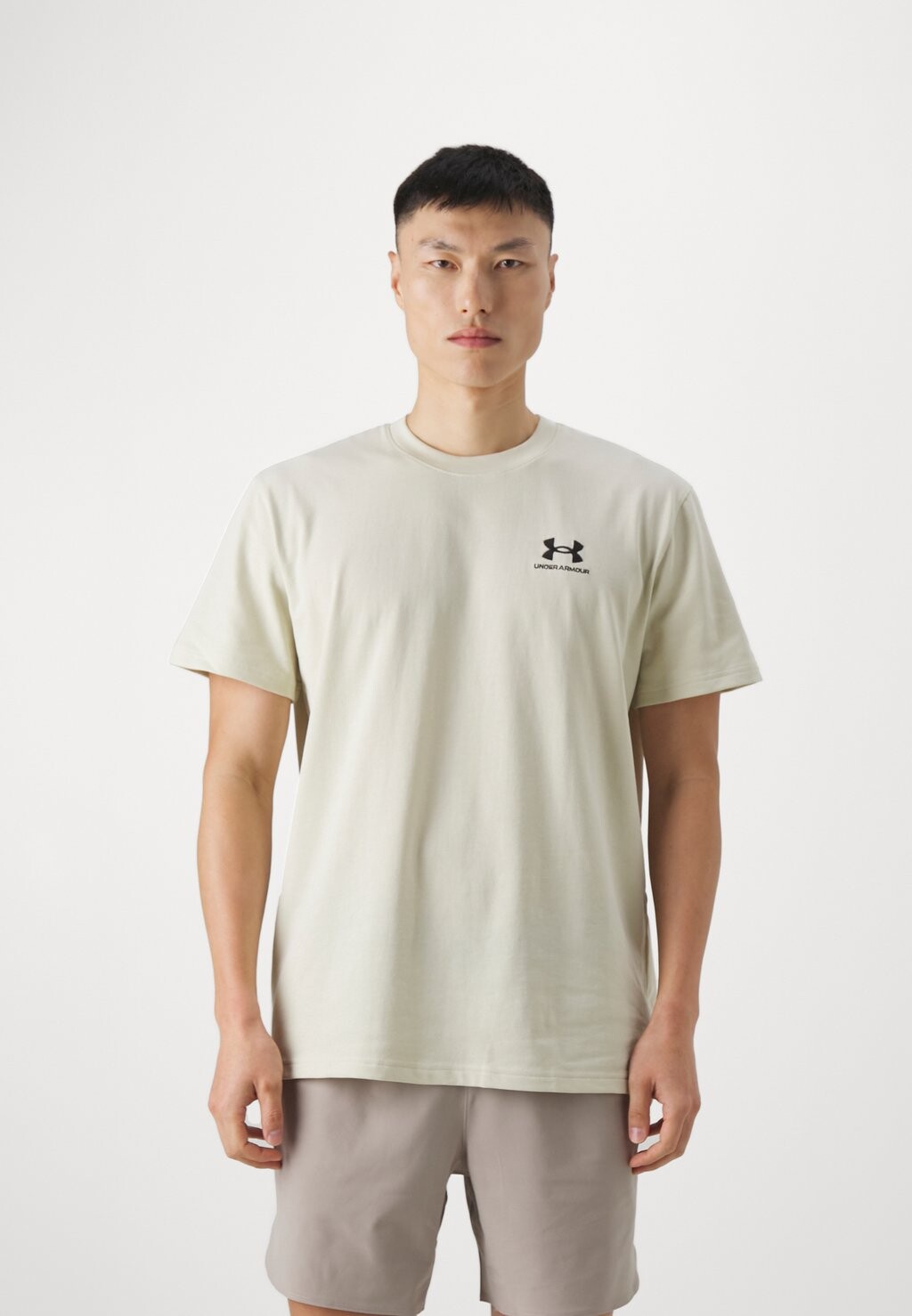 

Базовая футболка Heavyweight Logo Under Armour, цвет silt/black
