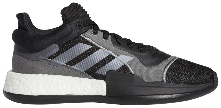 

Кроссовки adidas Marquee Boost Low 'Black Night Metallic', черный