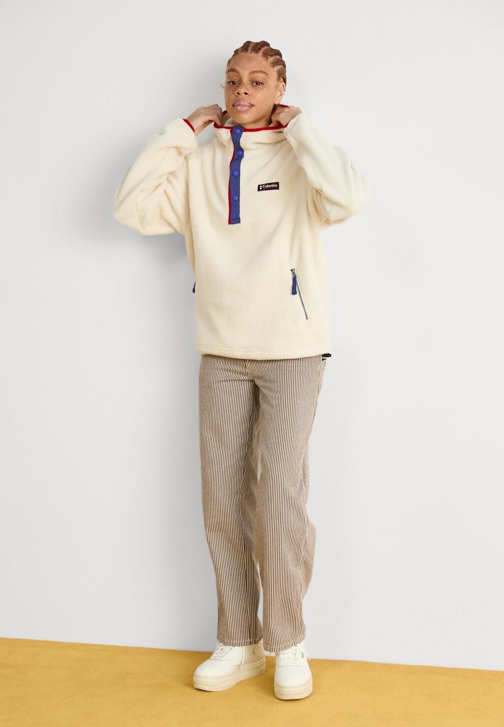 

Флисовый свитер HELVETIA™ II HOODIE Columbia, кремовый