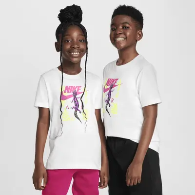 

Футболка Nike Sportswear, белый