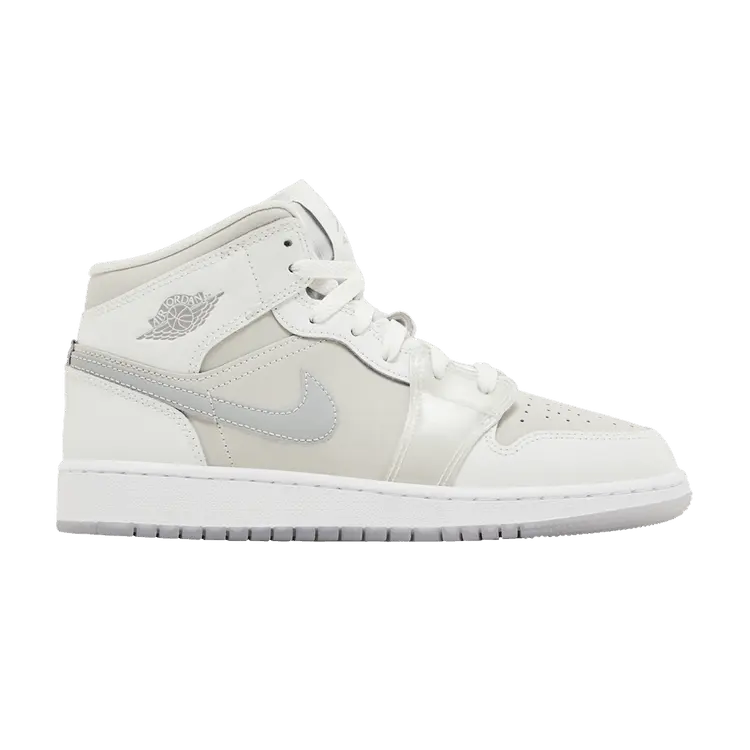 

Кроссовки Air Jordan Air Jordan 1 Mid SE GS 'Summit White Metallic Silver', белый