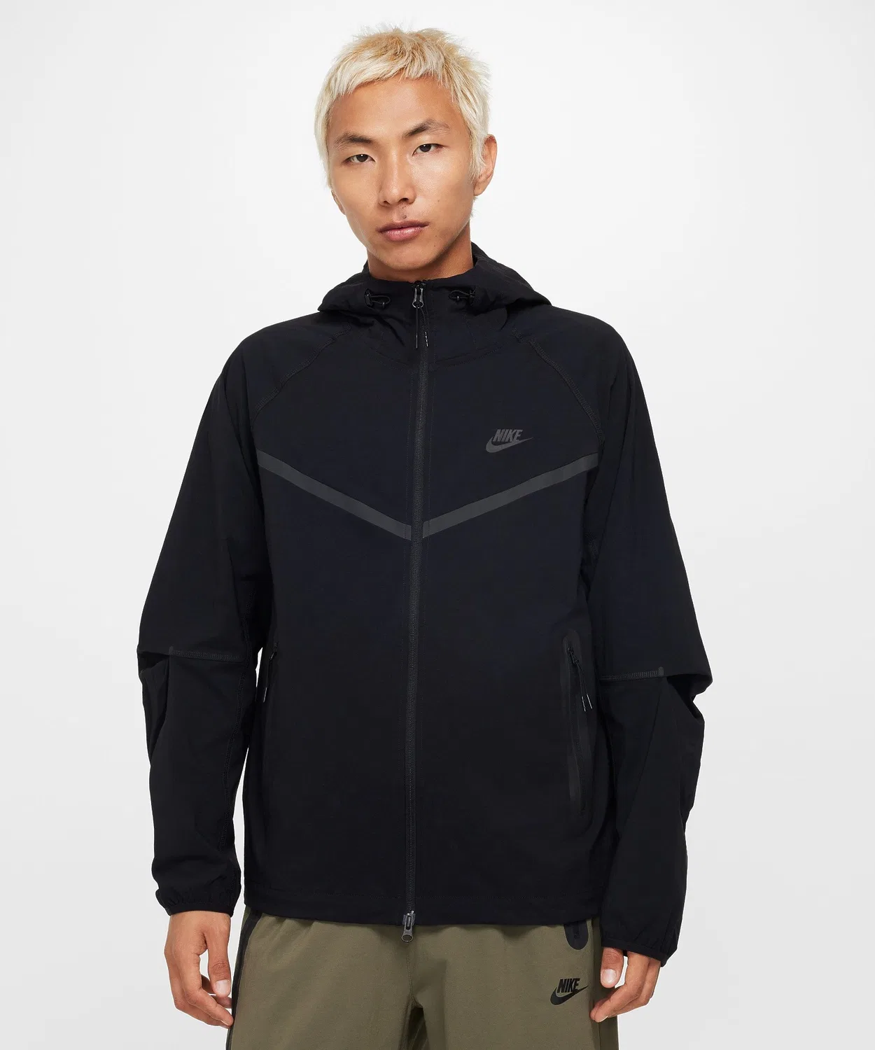 Куртка Nike Tech WR Full-Zip Woven Jacket, чёрная