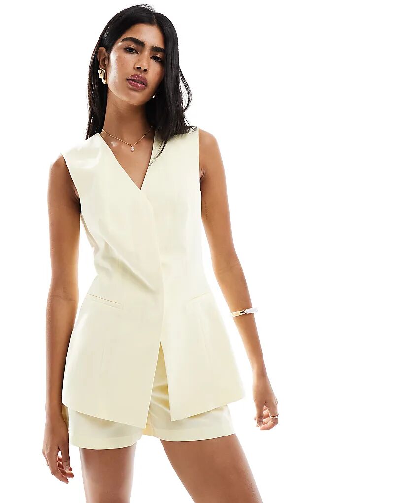 

Удлиненный жилет ASOS DESIGN из льняной смеси цвета пахты