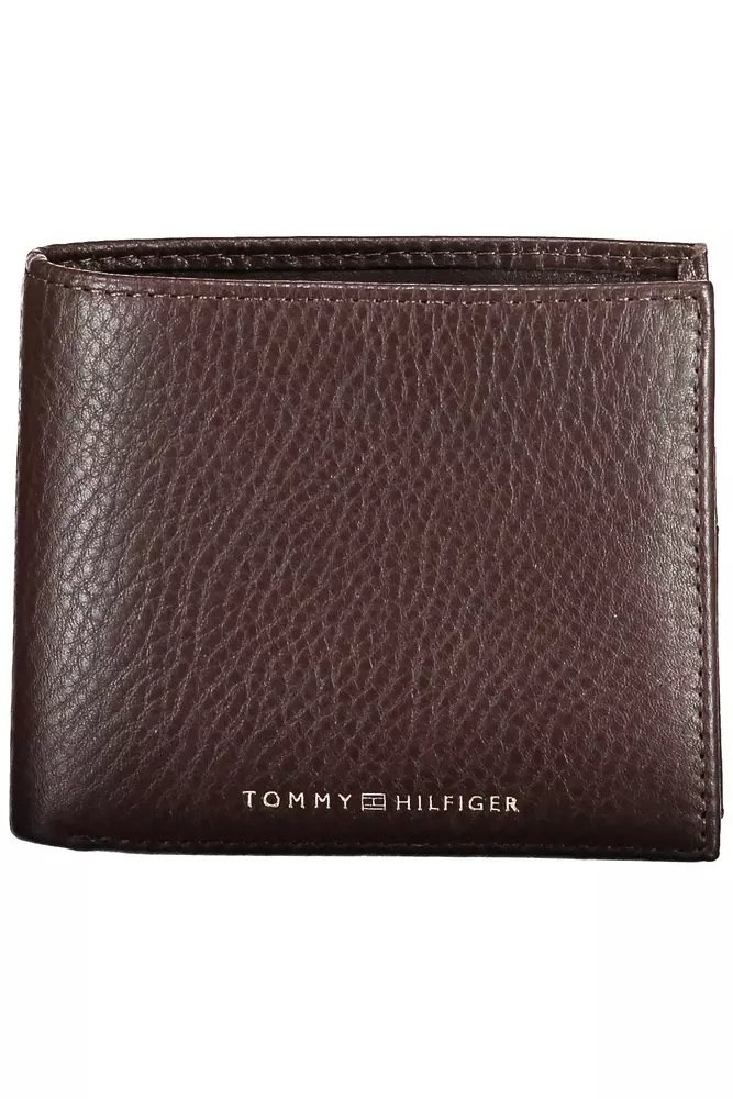 

Коричневый кожаный мужской кошелек Tommy Hilfiger