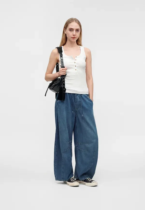 Джинсы Easy horseshoe relaxed fit Gap, medium indigo, средний индиго — фото 2