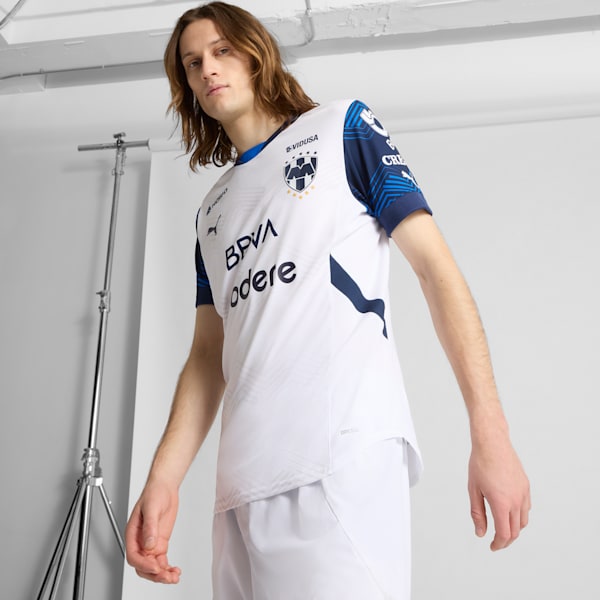 

Мужская футбольная майка C.F. Monterrey 24-25 Away Authentic Puma, белый