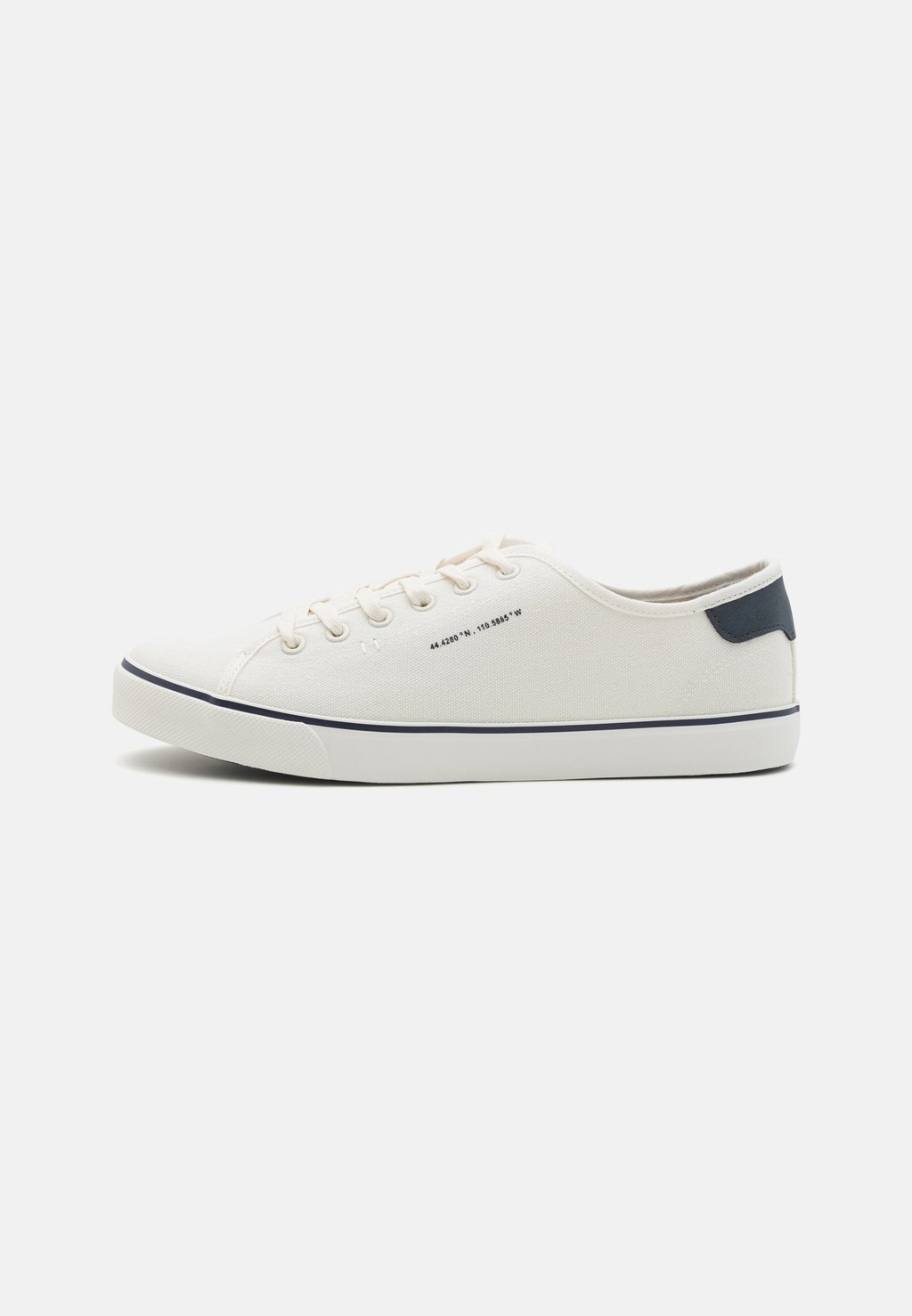 

Низкие кеды Pier One by Zalando, белый