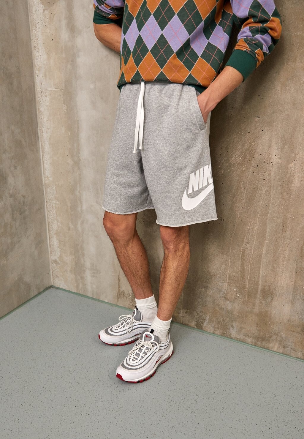 

Спортивные брюки M Club Alumni Hbr Ft Nike, цвет dark grey heather/white