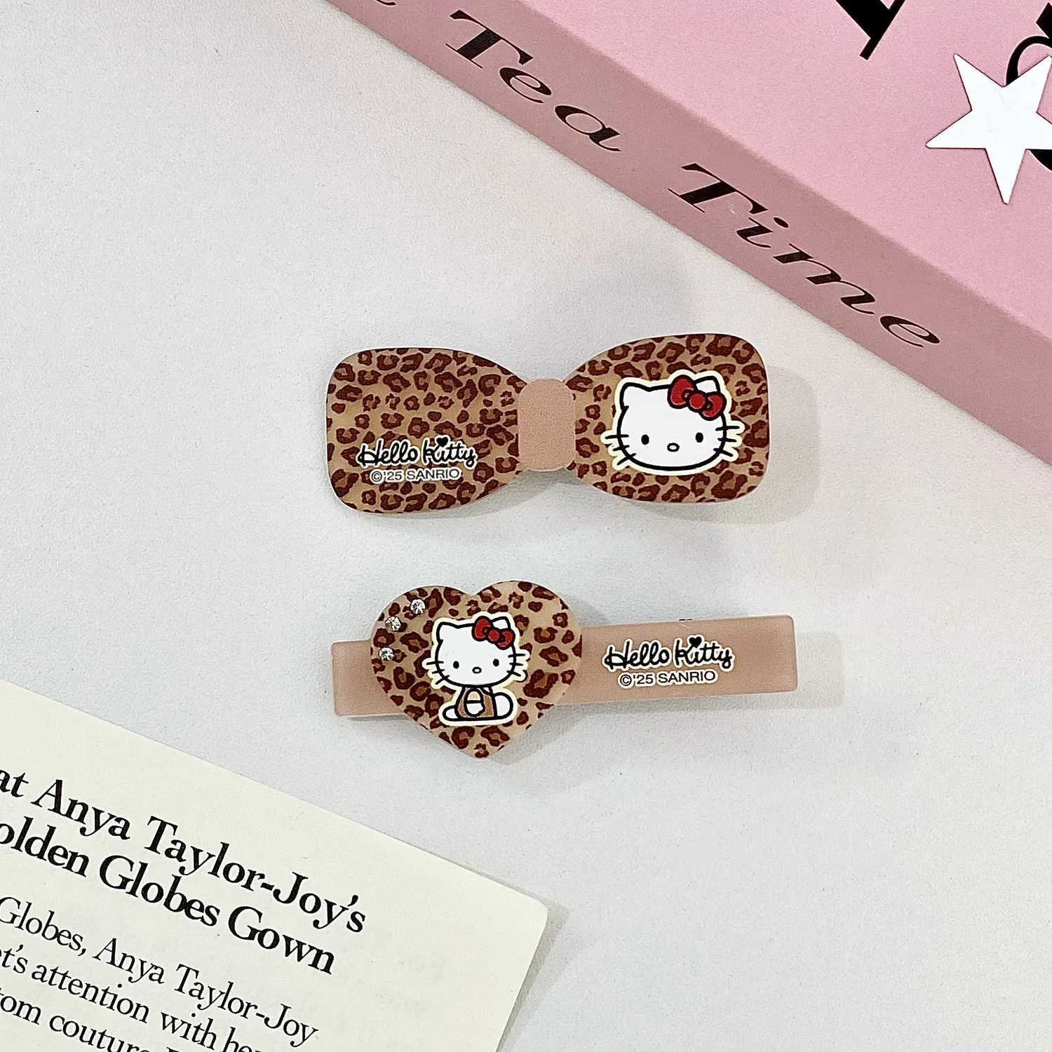 Заколки для волос Hello Kitty Sanrio акриловые — фото 3