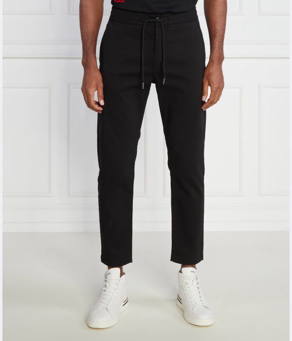 

Брюки Boss Orange Tapered Fit, черный