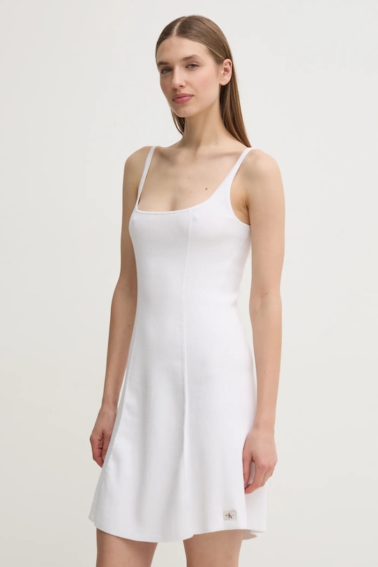 

Платье Calvin Klein Jeans, белый