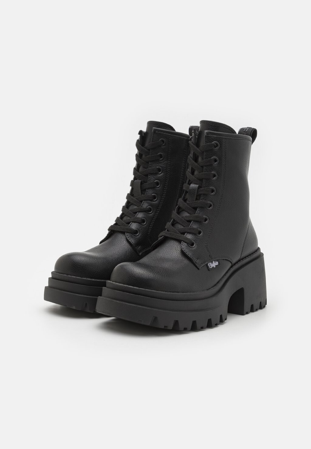 

Ботильоны на платформе BRAVR LACE UP Buffalo, черный