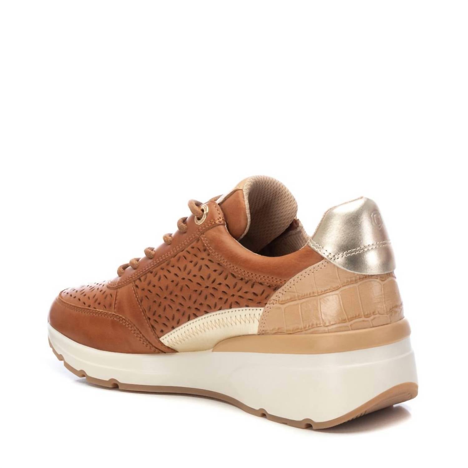 Женские кроссовки Trainers в верблюжьем цвете Xti, коричневый — фото 3