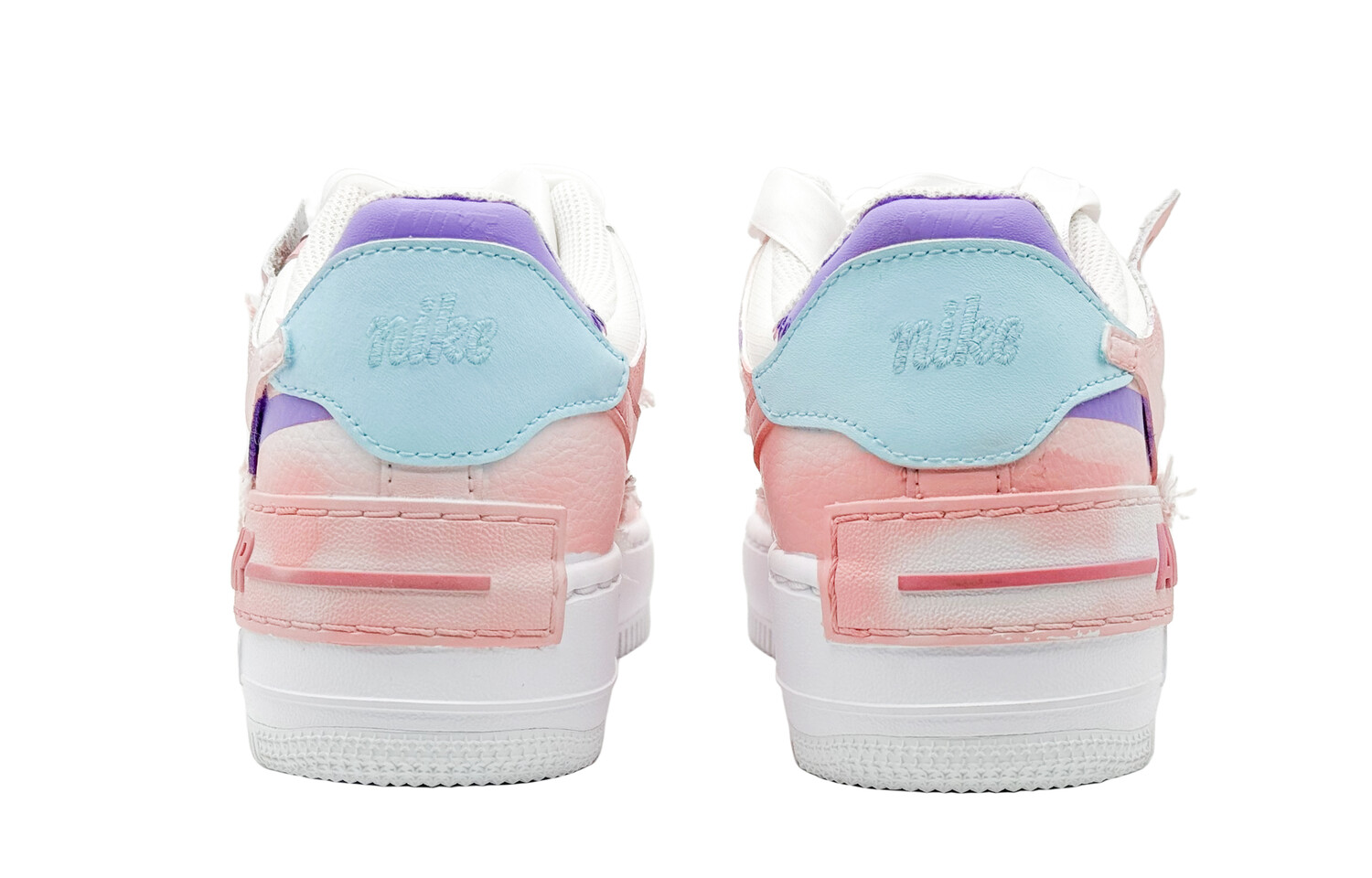 

Женские кроссовки для скейтбординга Nike Air Force 1
