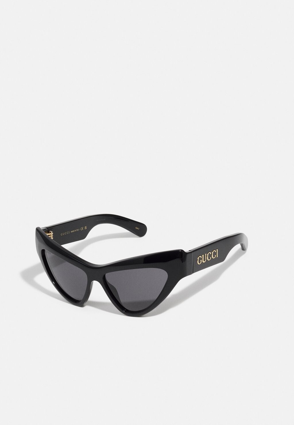 

Солнцезащитные очки Gucci, черные