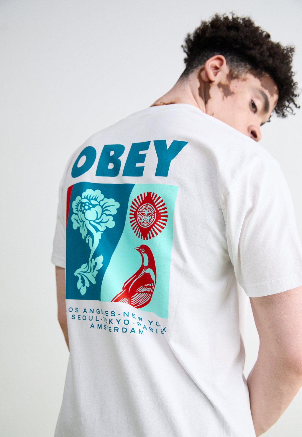 

Футболка с принтом NEW SPRING Obey Clothing, белый