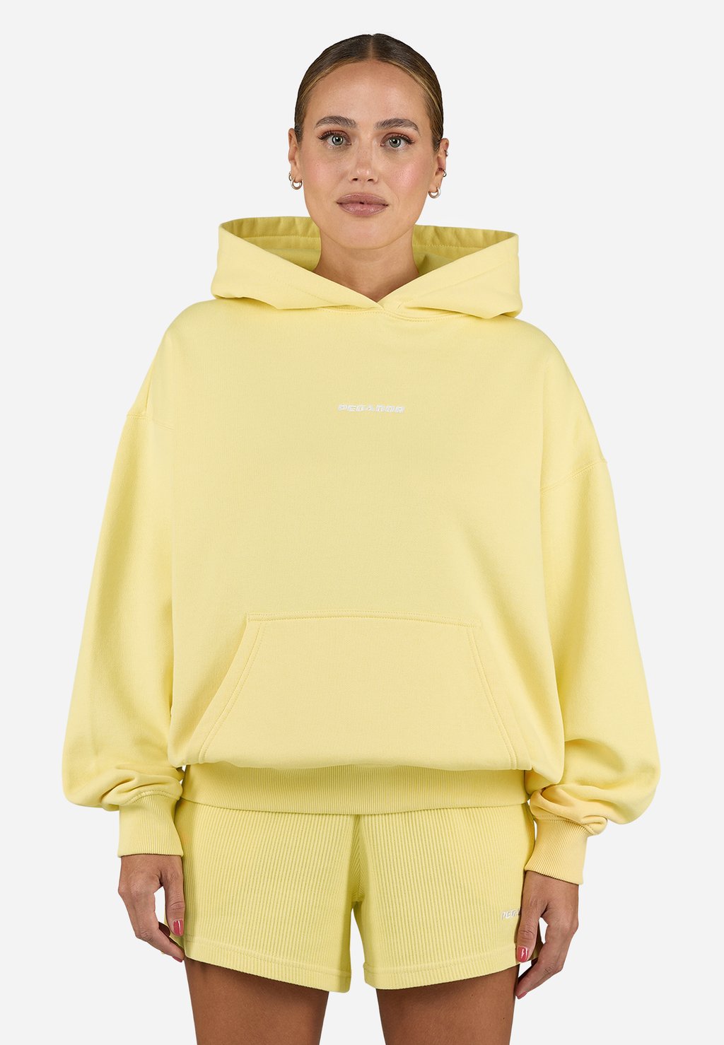 

Толстовка с капюшоном CLARITA LOGO OVERSIZED HOODIE - Sweatshirt Pegador, светло-желтый
