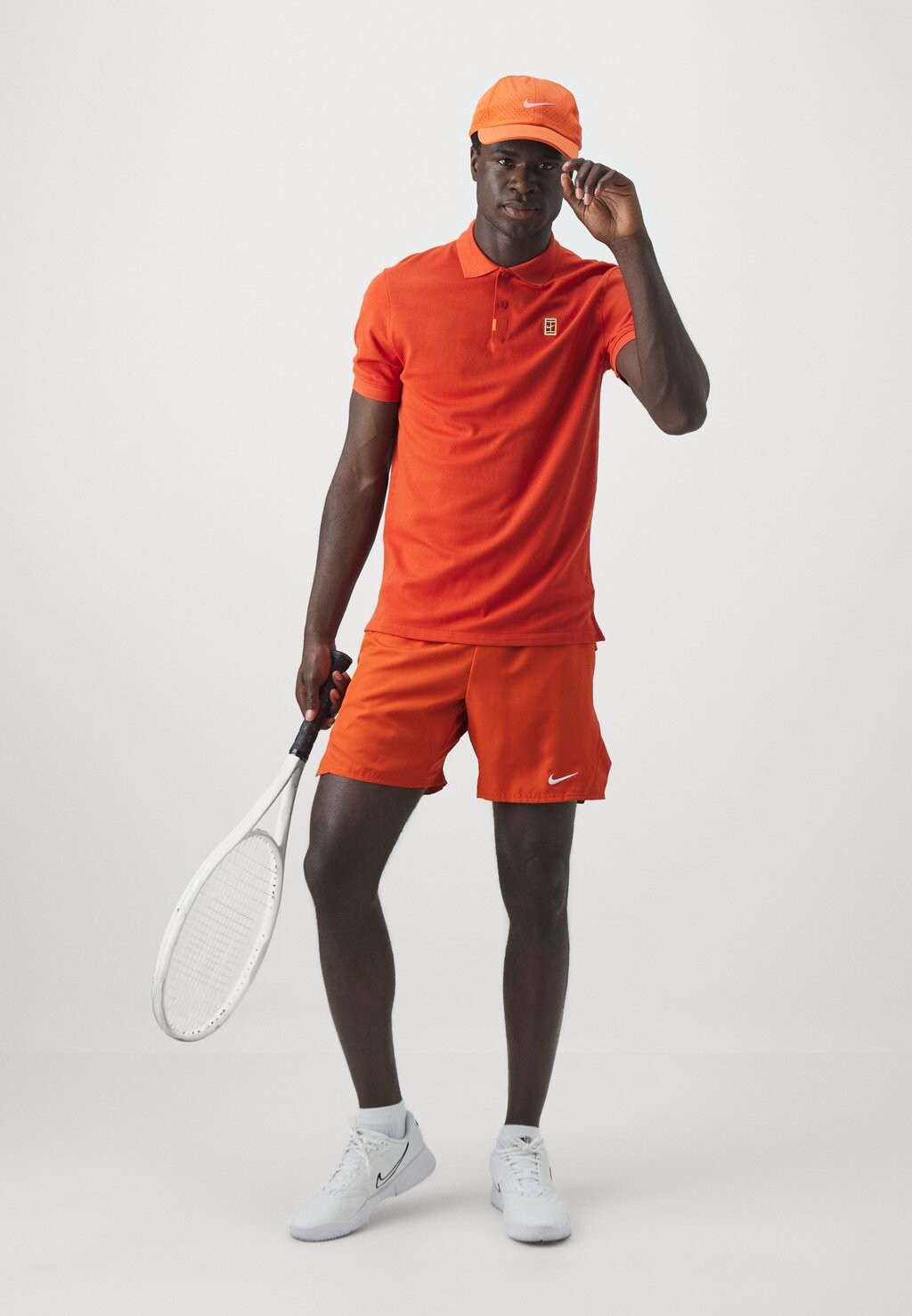 

Спортивные шорты Short Nike, оранжевый