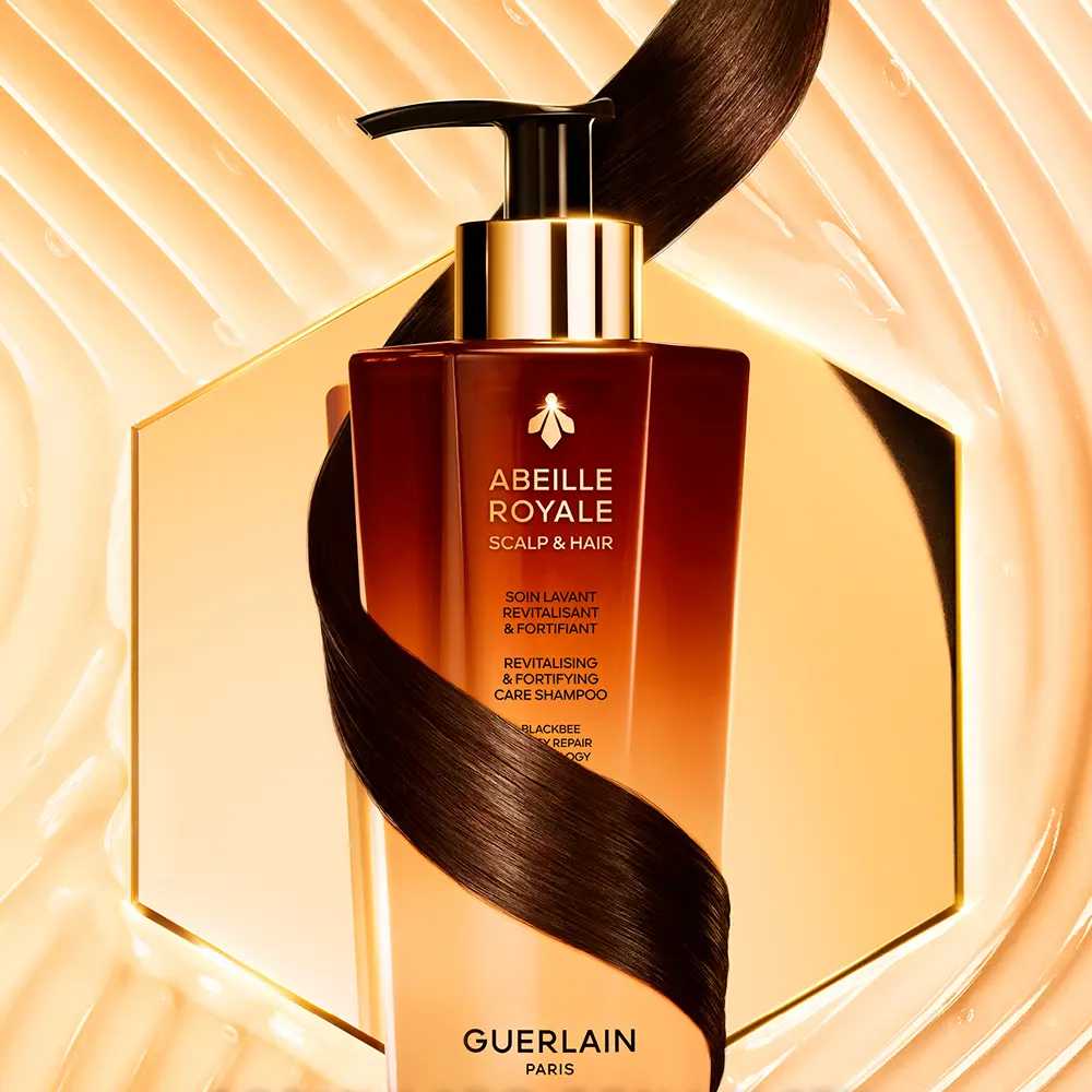 Шампунь Abeille royale scalp & hair champú revitalizante y fortificante Guerlain, 290 мл. — фото 4
