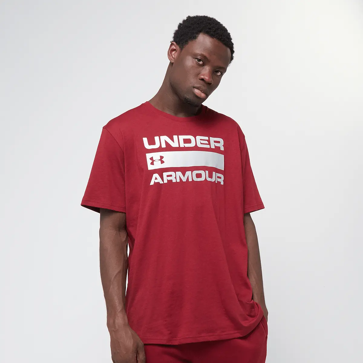 

Футболка Under Armour Team Issue Wordmark T-Shirt, красный