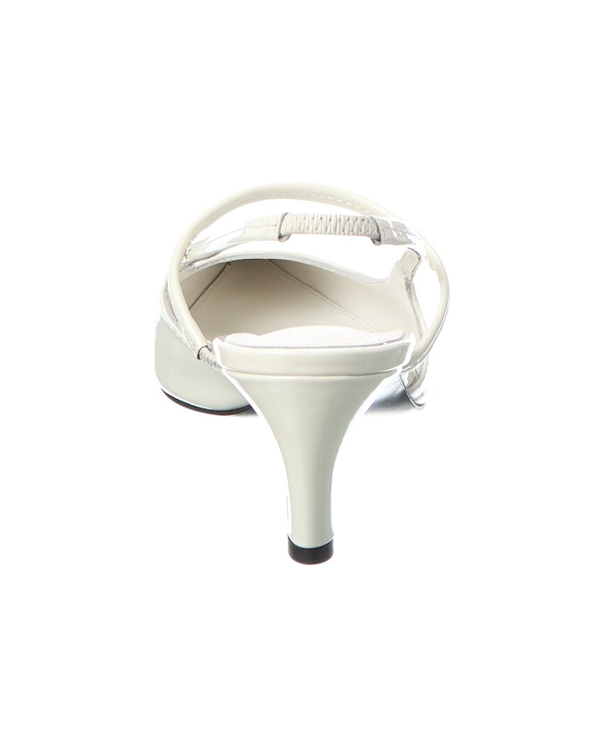 TOTEME Logo Patent Slingback Pump, белый — фото 3