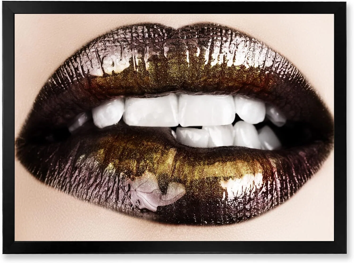 Губная помада DesignQ Black Gold
