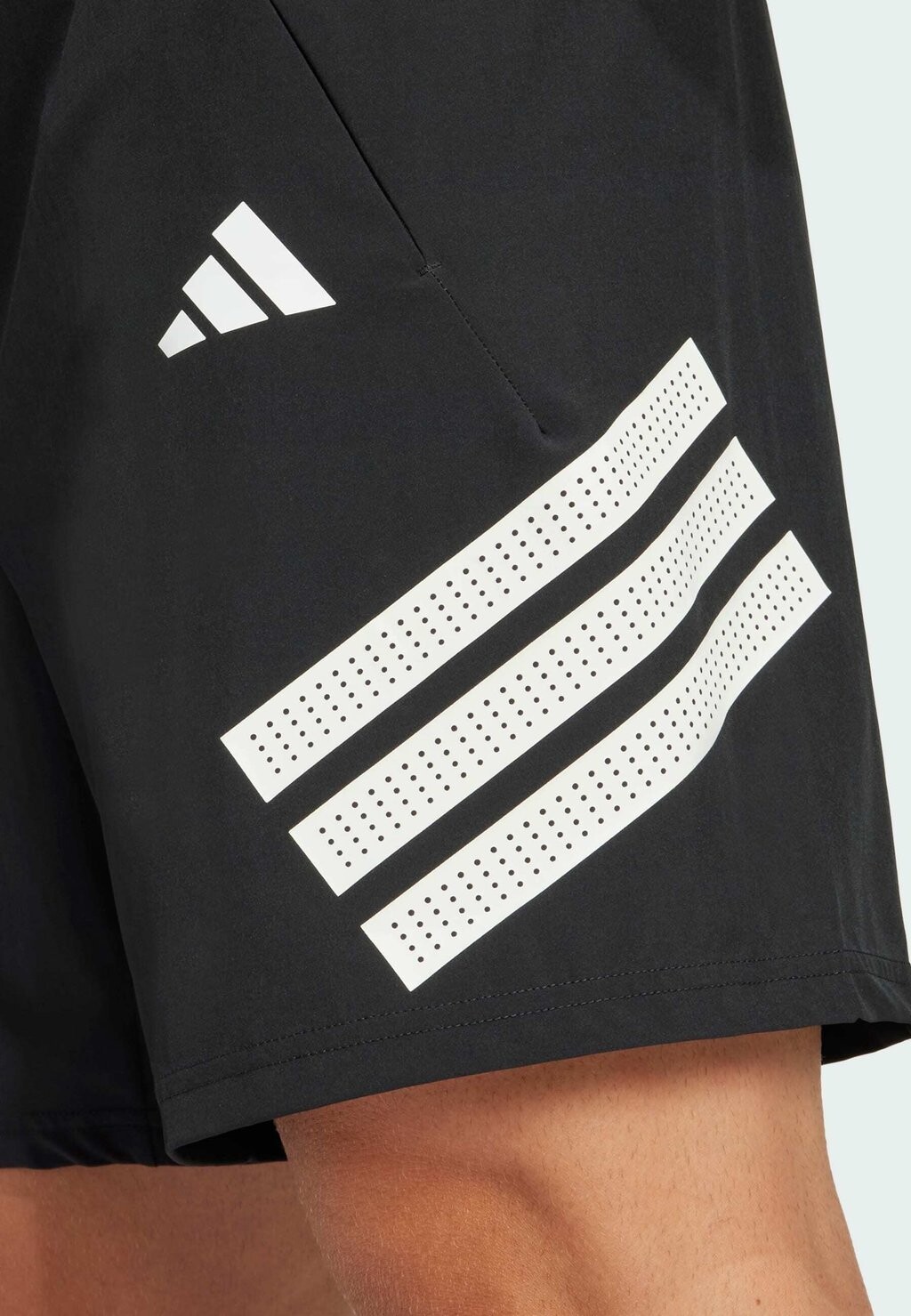 

Спортивные шорты ICON 3-STRIPES adidas Performance, черный
