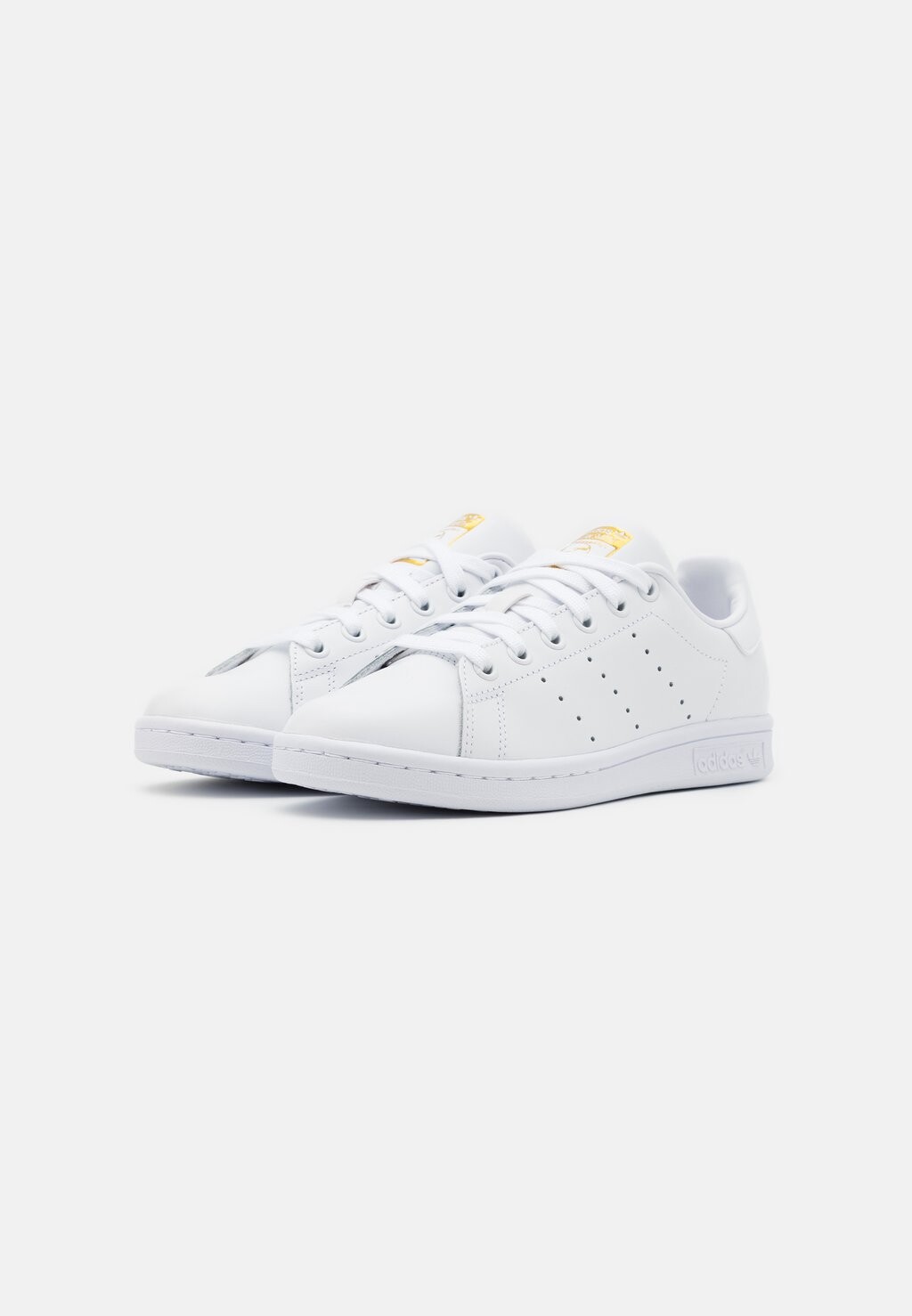 

Кроссовки на шнуровке STAN SMITH SPORTS INSPIRED SHOES UNISEX adidas, белый