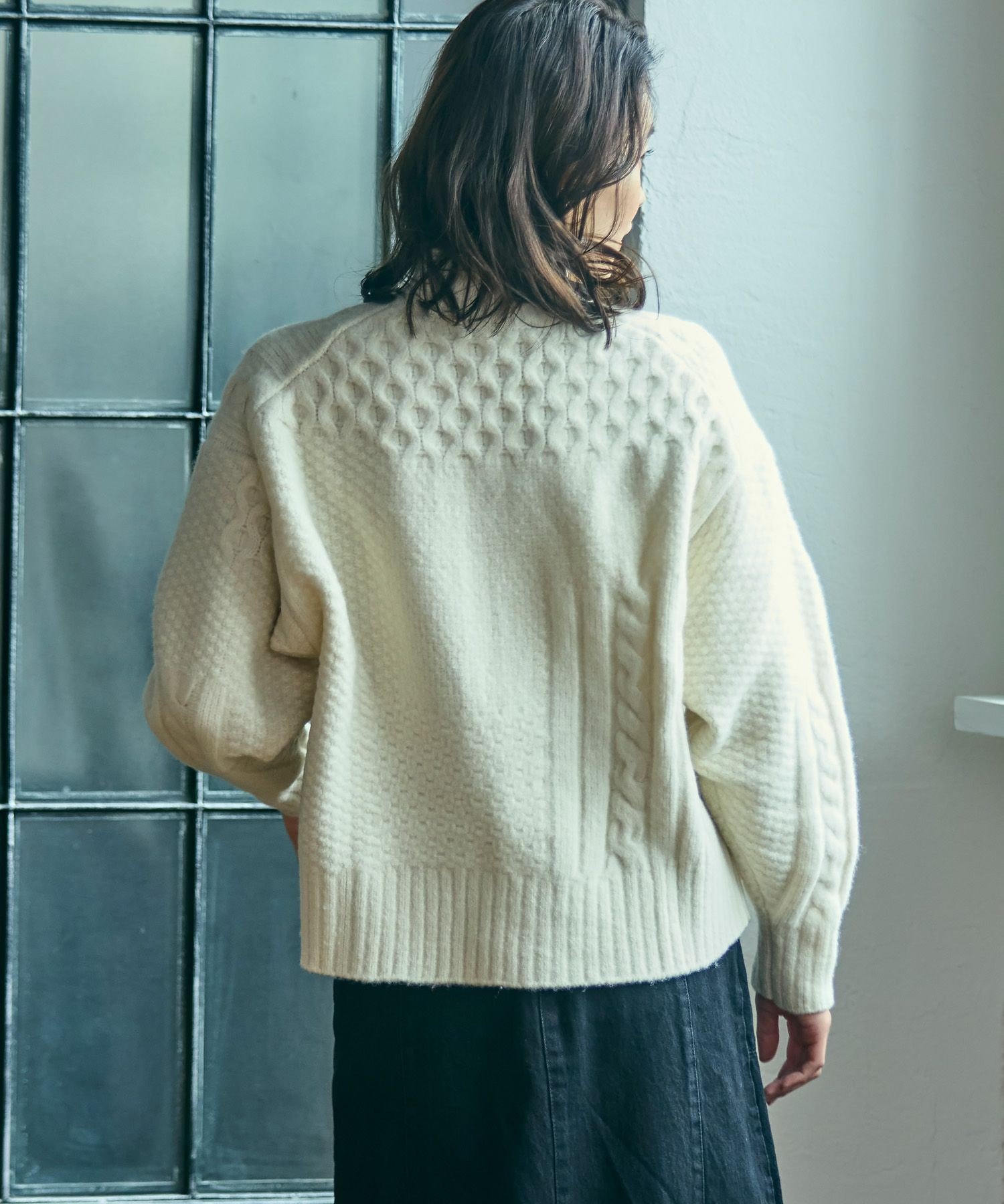 Свитер LACOSTE Off white