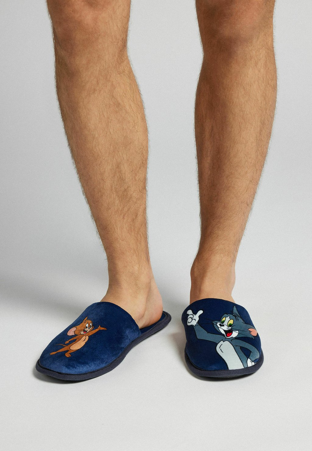 

Тапочки TOM AND JERRY IUMAN Intimissimi Uomo, темно-синий