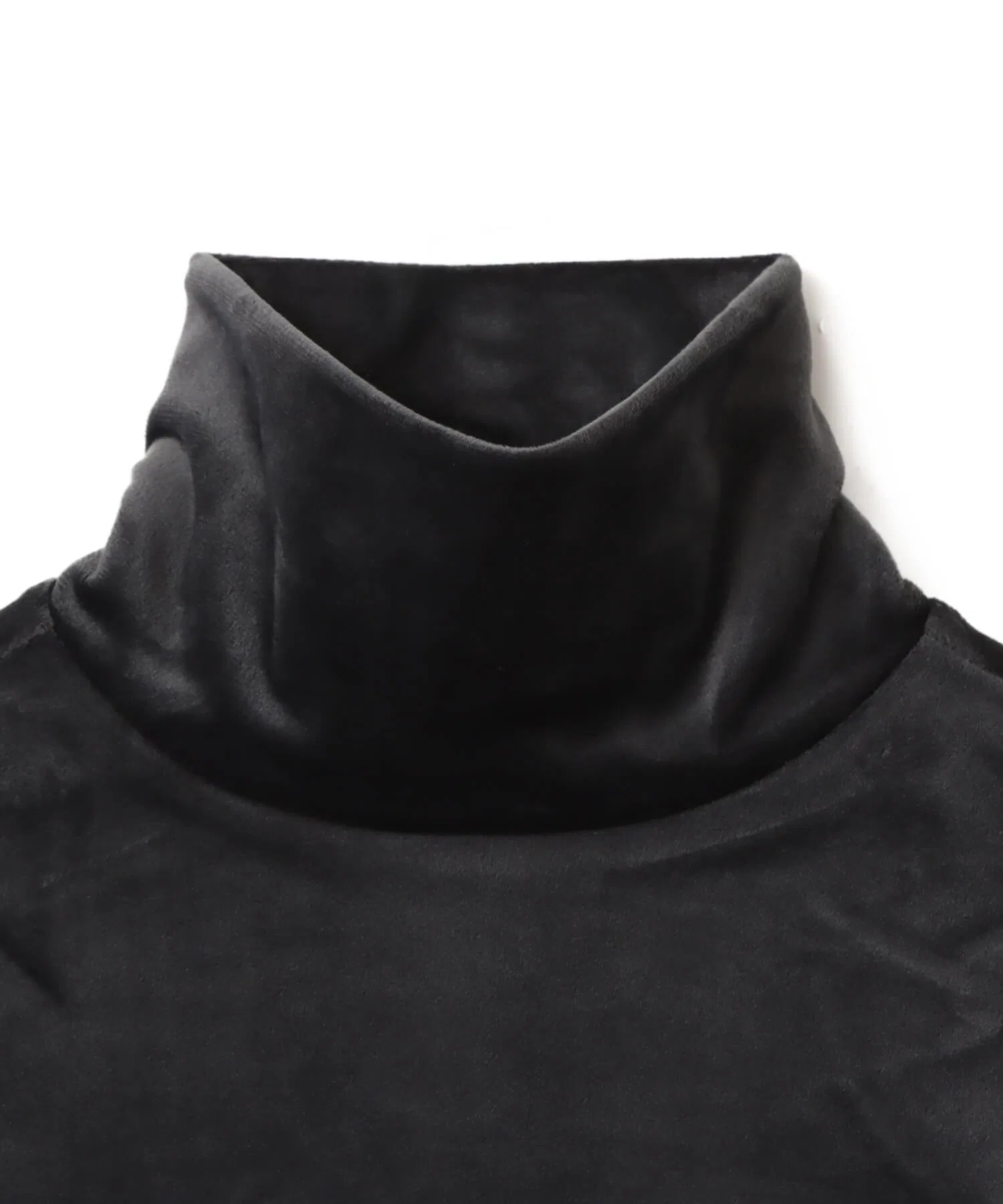 Женская футболка adidas WINTERIZED LS CROP TEE — фото 3