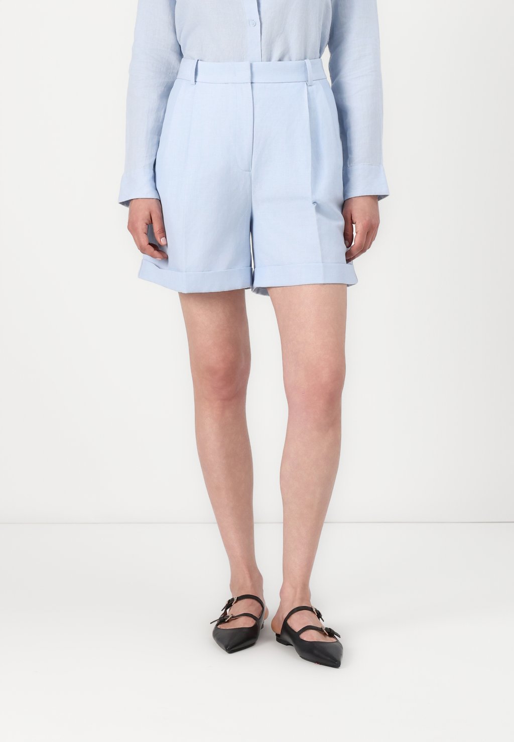 

Шорты MIX PLEATED Tommy Hilfiger, светло-голубой