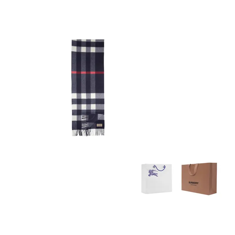

Burberry Клетчатый шарф с бахромой, Gray