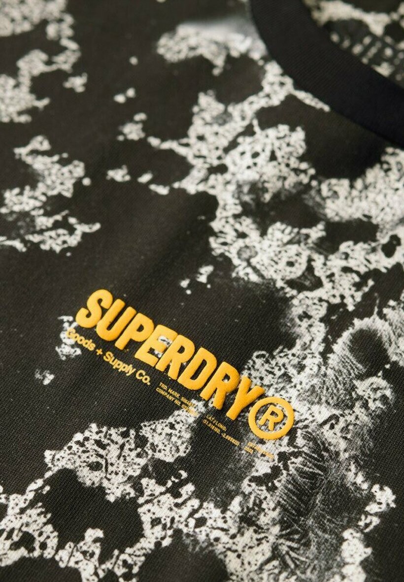 

Футболка с принтом UTILITY CAMO GRAPHIC Superdry, черный