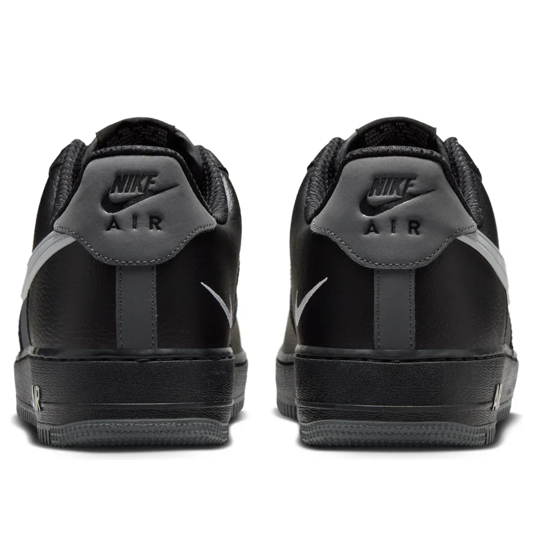 Кроссовки Nike Air Force 1 '07 LV8 'Black Light Smoke Grey' IR1475-010, черный — фото 4