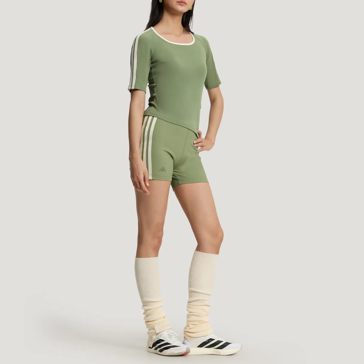 Шорты женские Casual Tent Green Moderate Adidas — фото 4