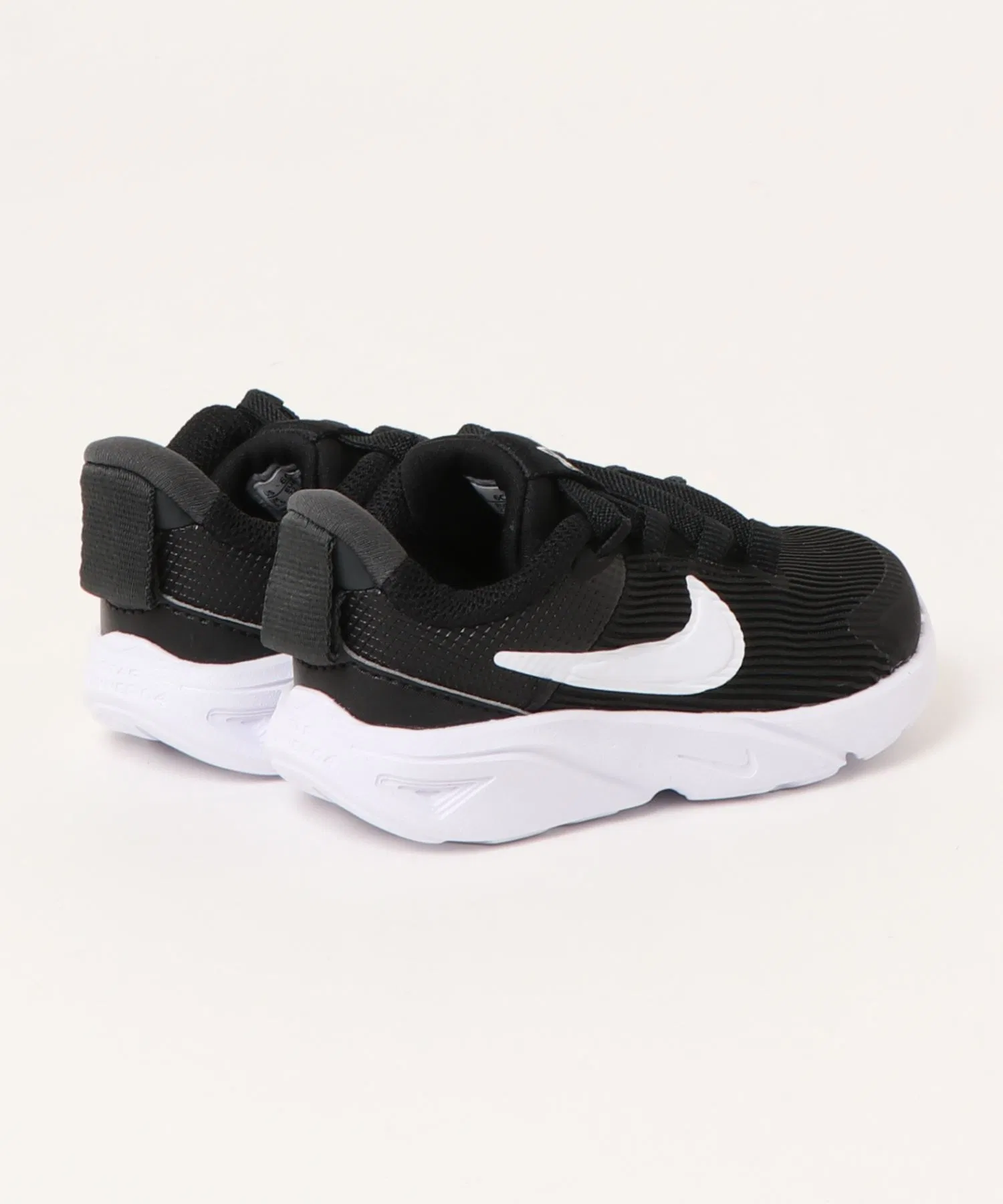 Детские кроссовки NIKE STAR RUNNER 4 NN TD чёрные с белым — фото 2