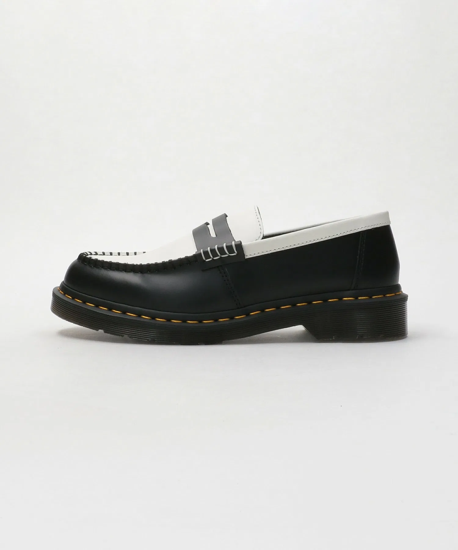 Мужские двухцветные кожаные лоферы Dr. Martens PENTON чёрные