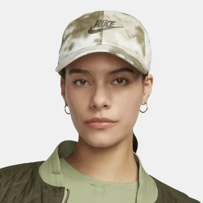 

Бейсболка Nike Club Unstructured Cap, цвет Cargo Khaki/Sail/Neutral Olive/Black