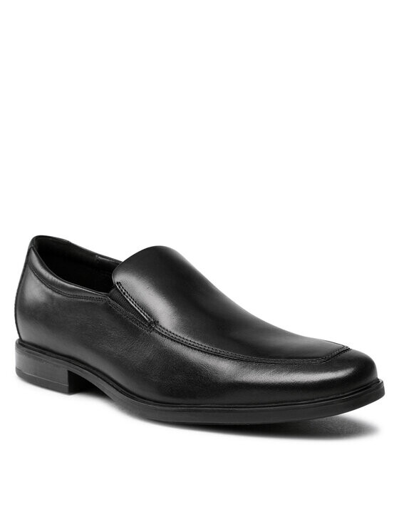

Полуботинки Clarks, черный
