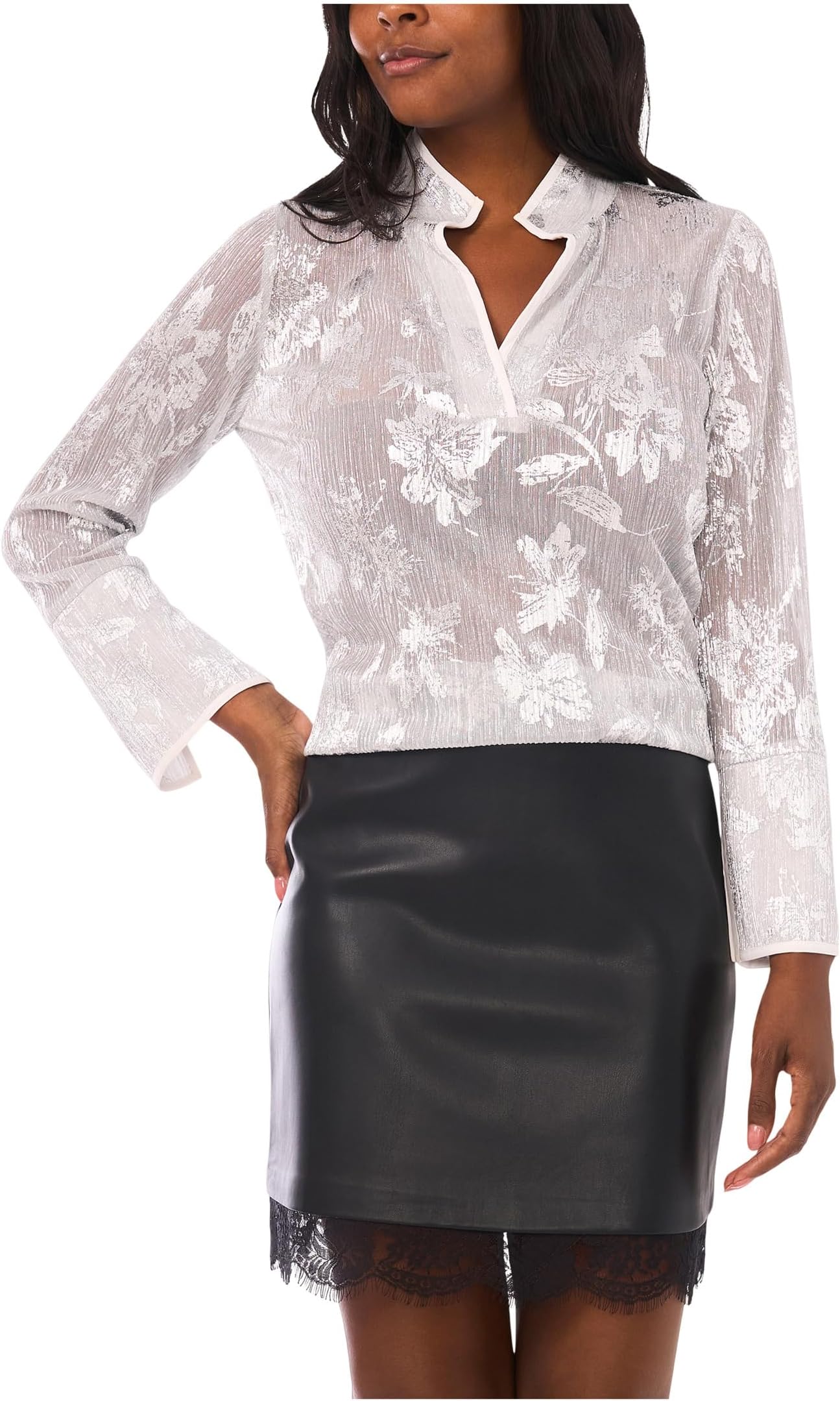 

Женская туника-блузка с V-образным вырезом и контрастной отделкой Vince Camuto, Silver