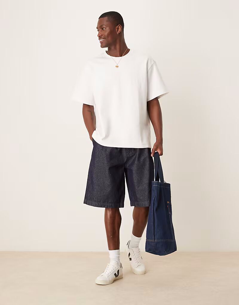 

Длинные джинсовые шорты ASOS DESIGN со складками темно-синего цвета
