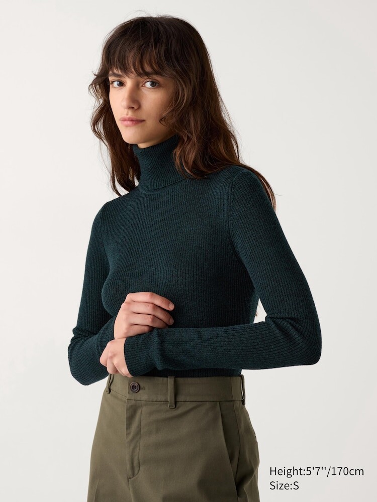 Водолазка из мериносовой шерсти в рубчик Uniqlo, цвет 58 зеленый