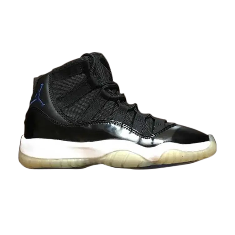 

Кроссовки Air Jordan 11 Retro Bg 'Space Jam' 2000, черный