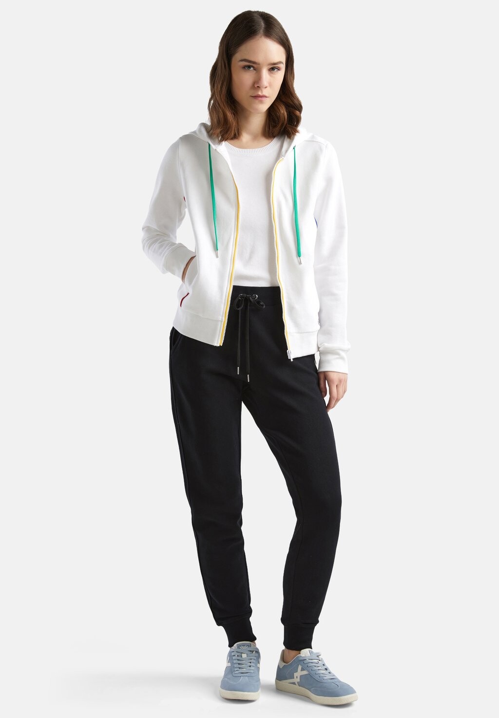 

Спортивные брюки WITH DRAWSTRING United Colors of Benetton, черный