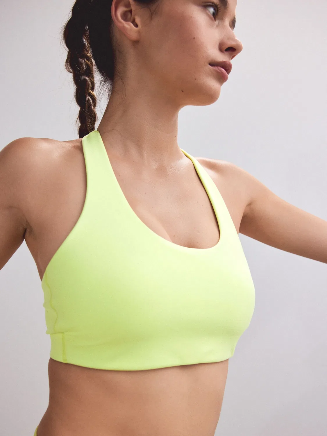 Спортивный бюстгальтер Next Bralette светло-желтого цвета — фото 4